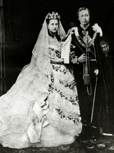 princess-alexandra-prince-albert-edward-wedding-mdn